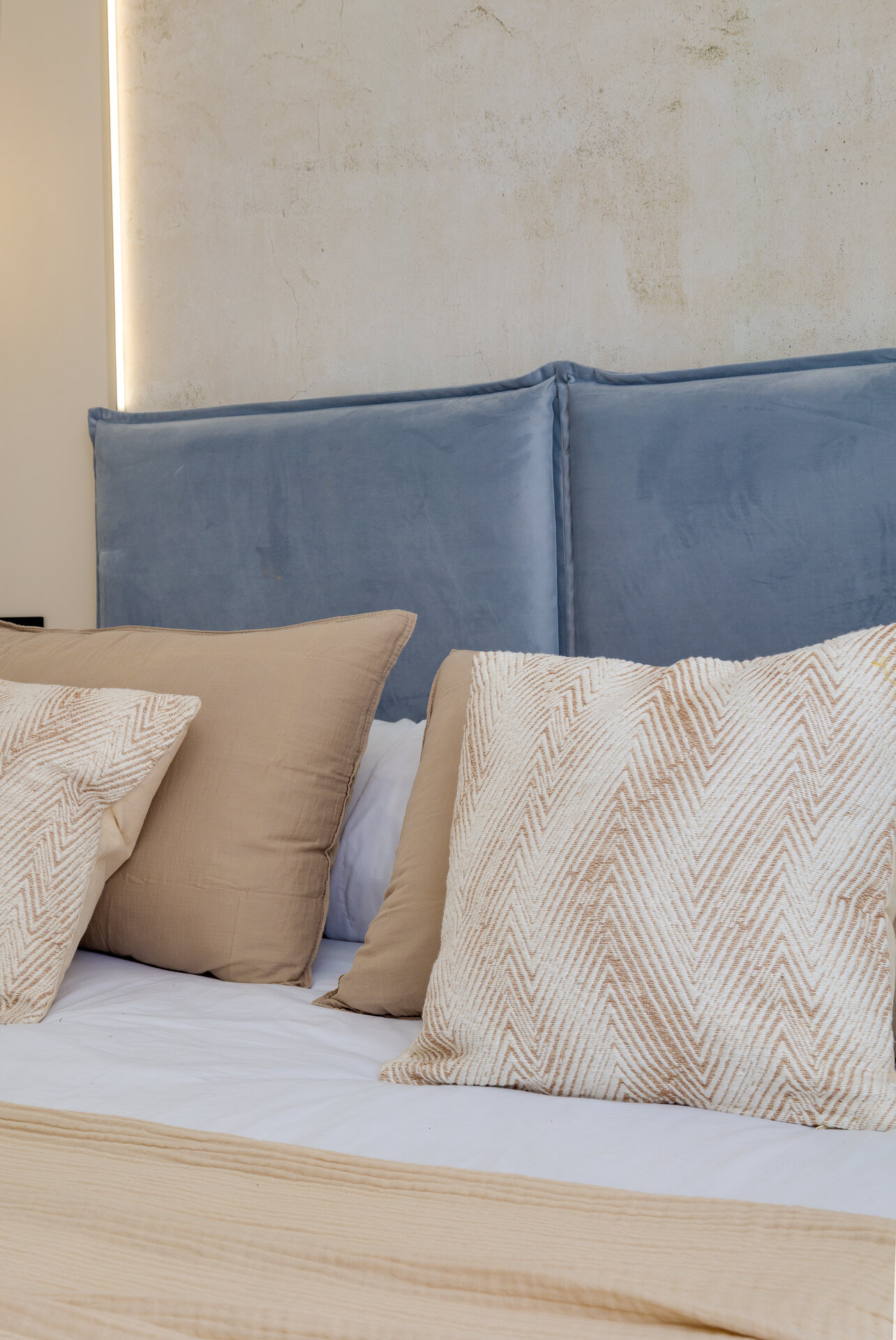 Dunara Resort — show home main bedroom headboard