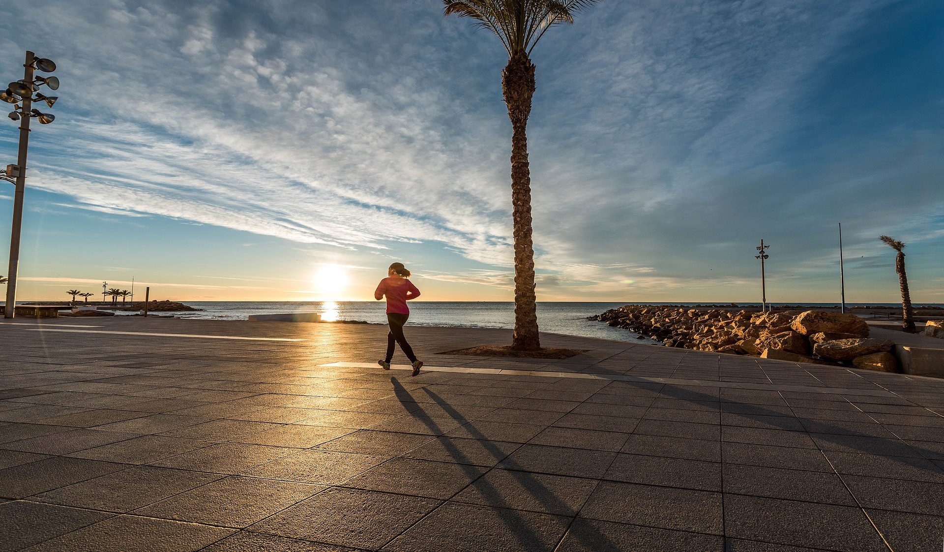 La Mata promenade — Paseo Juan Aparicio