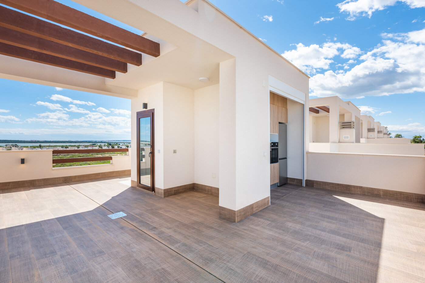 Residencial Laguna Azul — panoramic solarium