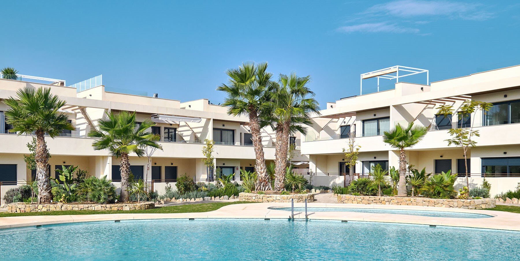 Villa Amalia Mediterranean Gardens — pool view